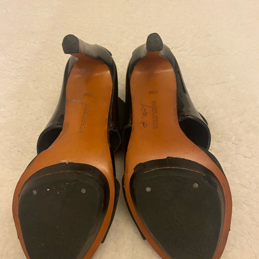Black patent leather/elastic open toe high heels. Size 6 - Picture 10 of 10
